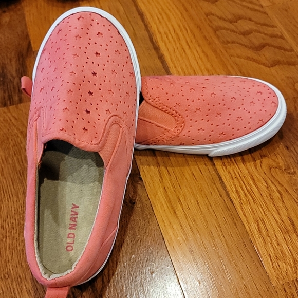 Girls Old Navy slide on shoes - Picture 5 of 6